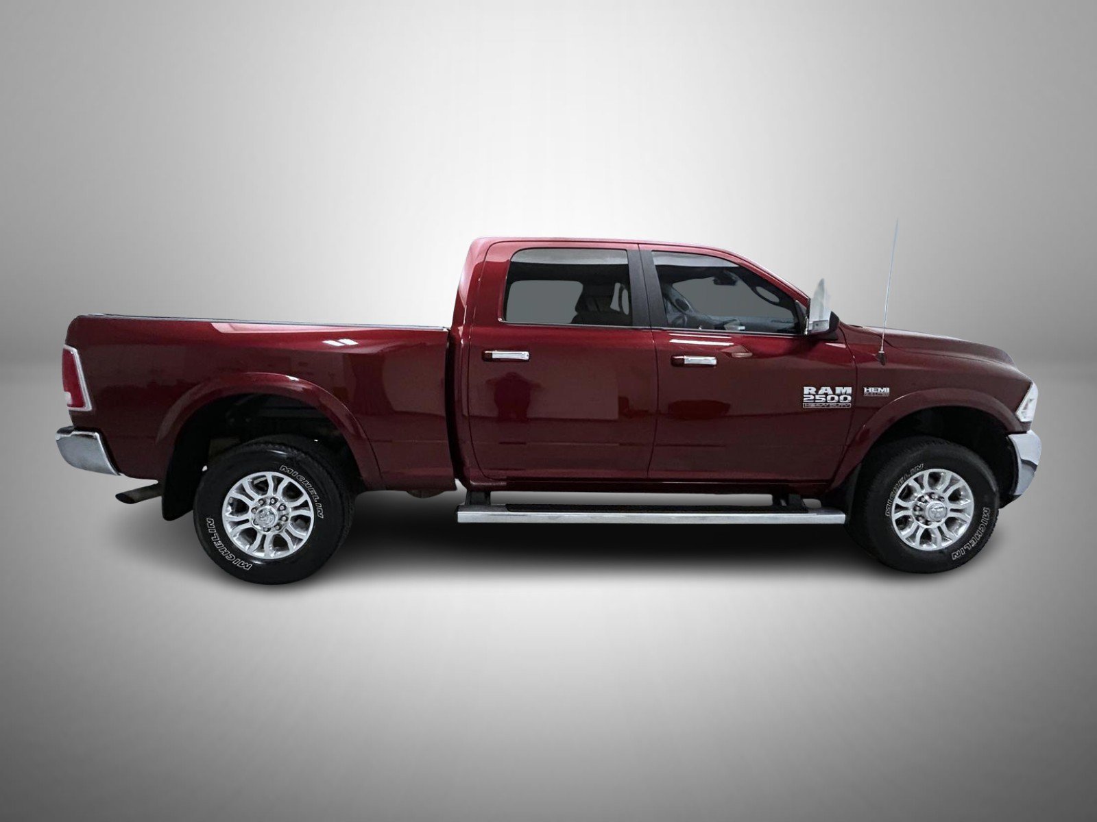 Used 2018 Red Ram Laramie image 4