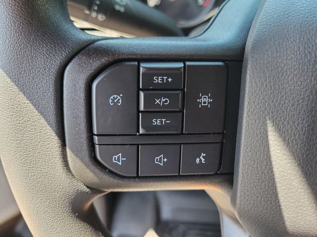 New 2026 Oxford White Ford F-450® XL image 5