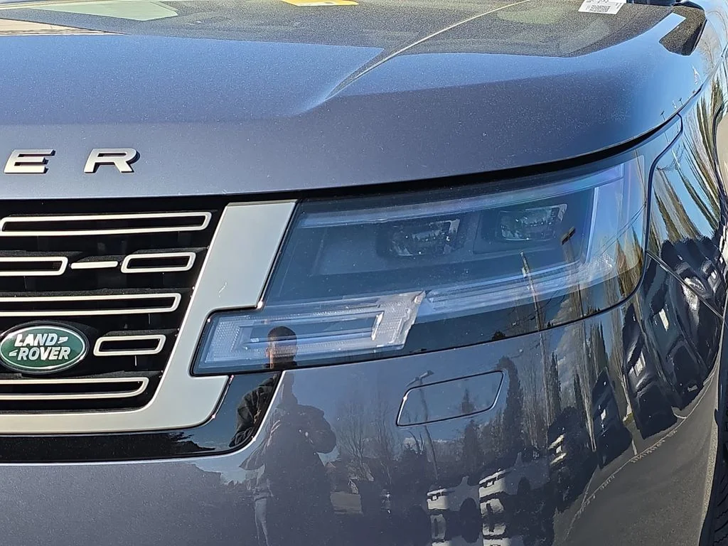 New 2026 Varesine Blue LAND ROVER SE image 33
