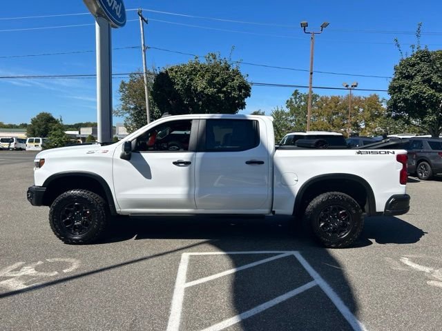Used 2023 White Chevrolet ZR2 image 4
