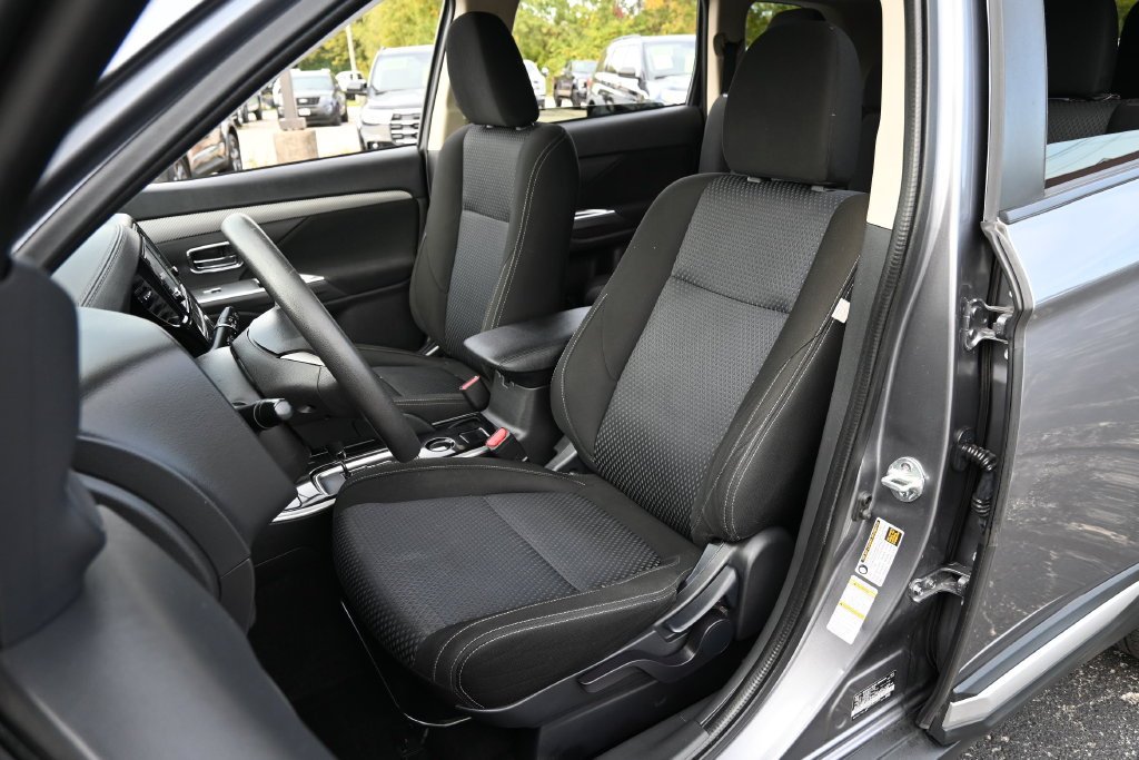 Certified Used 2018 Silver Mitsubishi ES image 19