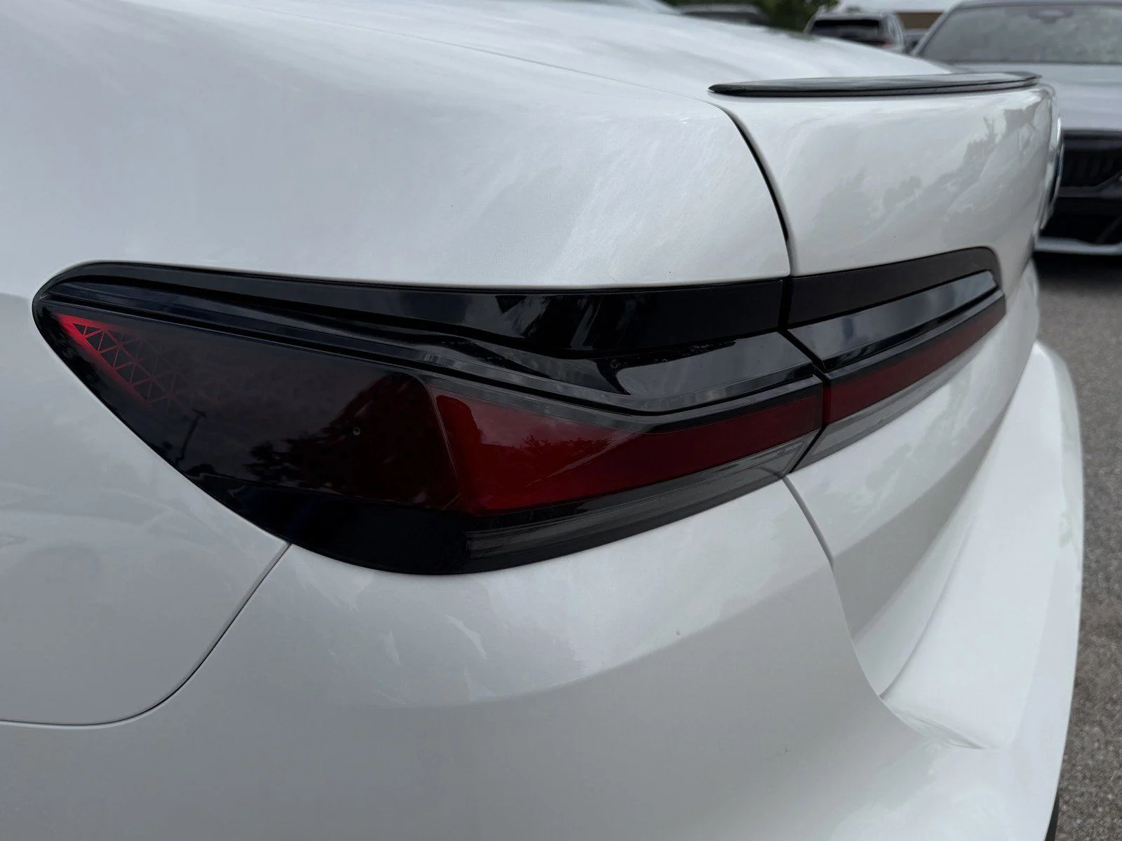New 2026 Mineral White Metallic BMW 740i image 13