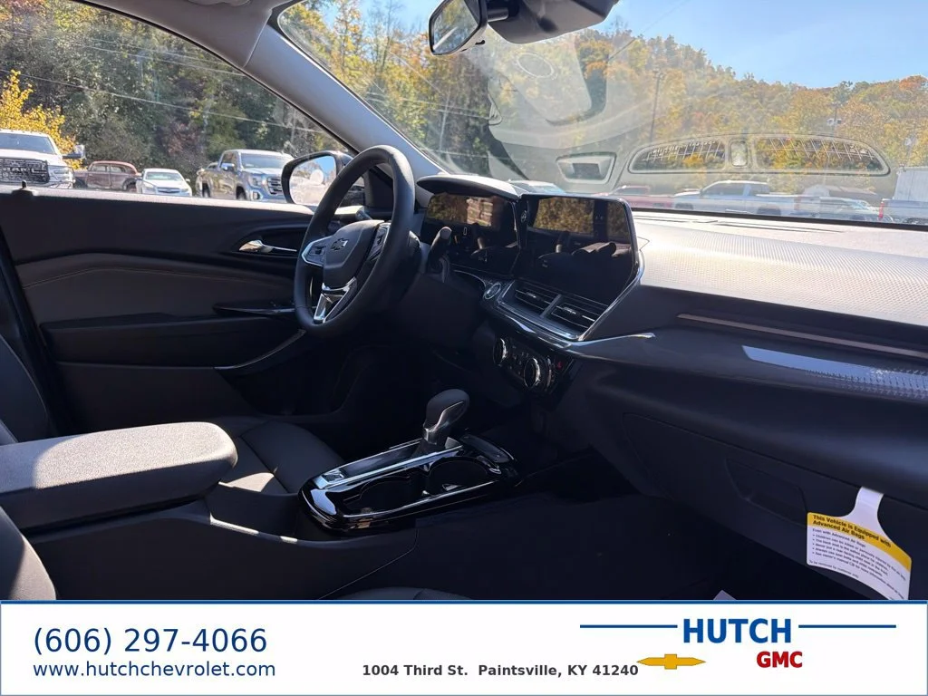 New 2026 Mosaic Black Metallic Chevrolet ACTIV image 22