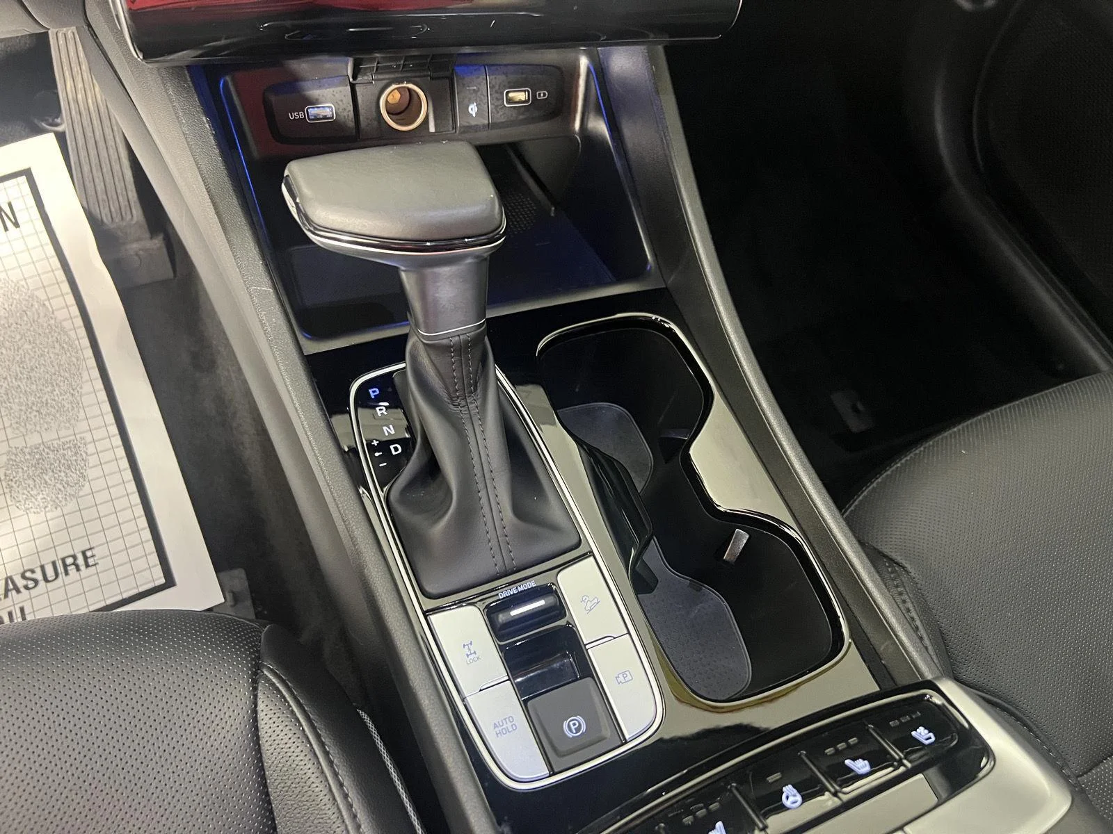 Used 2024 California Sand Hyundai Limited image 26