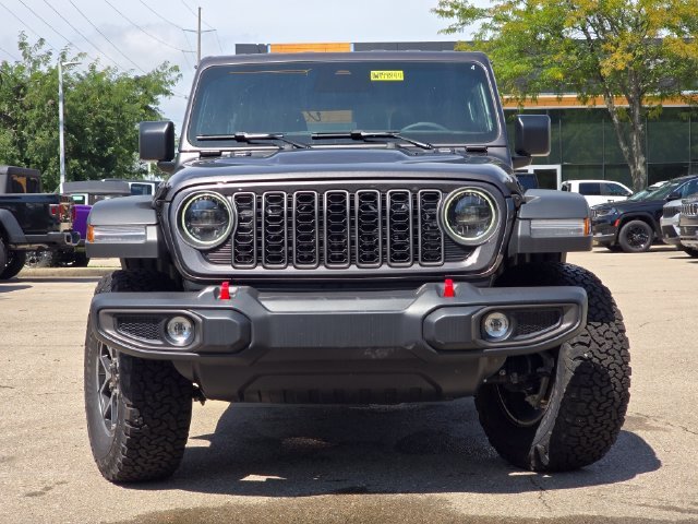New 2026 Granite Crystal Metallic Clear-Coat Exterior Paint Jeep Rubicon image 3