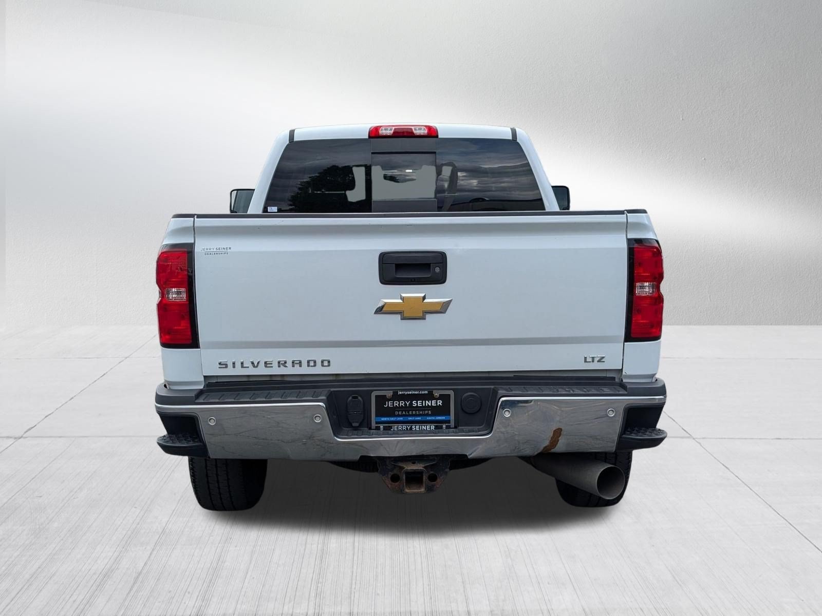 Certified Used 2017 SUMMIT WHITE Chevrolet LTZ image 4