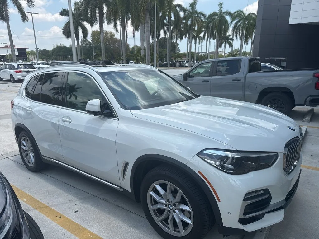 2021 BMW X5 sDrive40i's photo