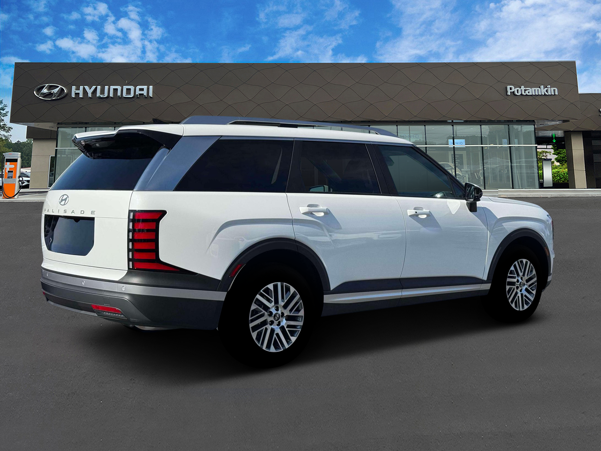 New 2026 Creamy White Pearl Hyundai SEL 7P image 8