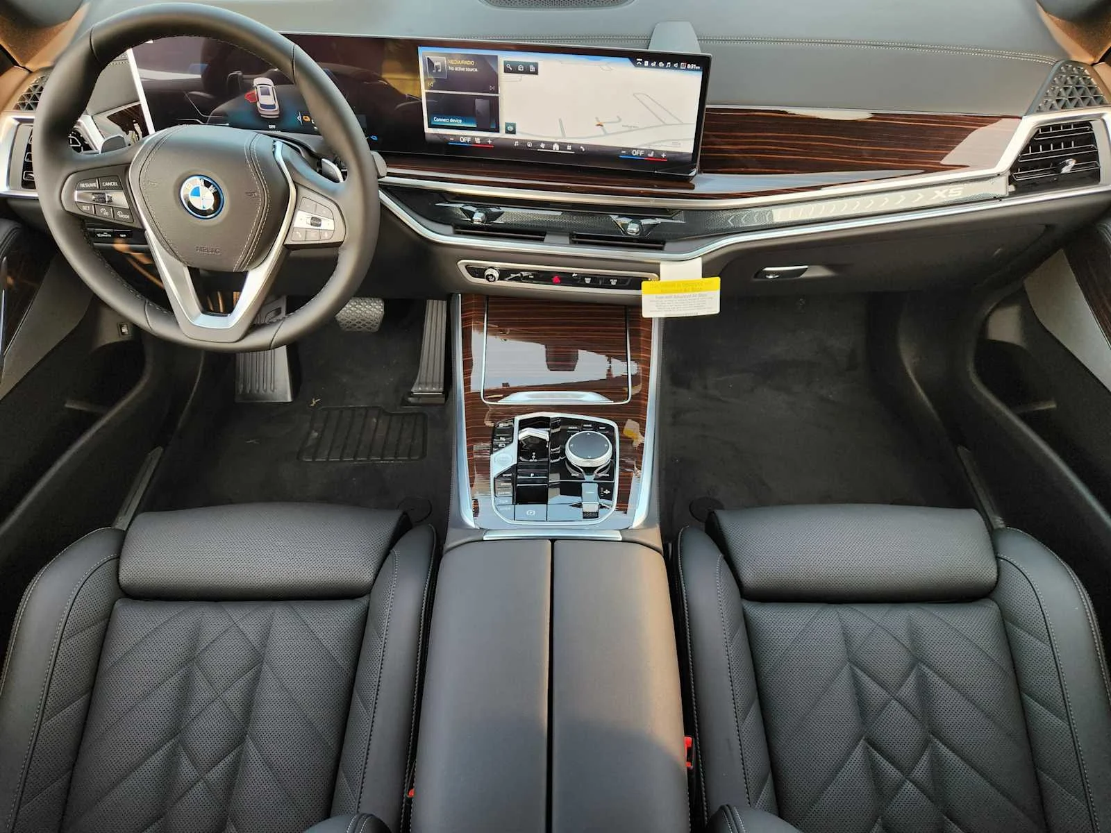 New 2026 Alpine White BMW xDrive50e image 6