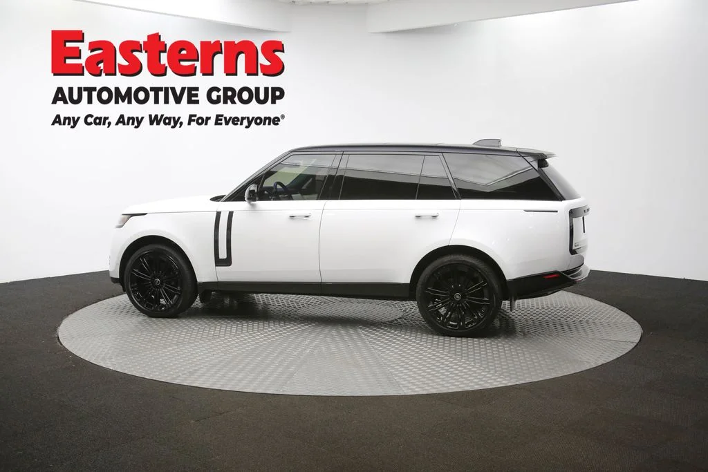 Used 2024 White Land Rover Autobiography image 64