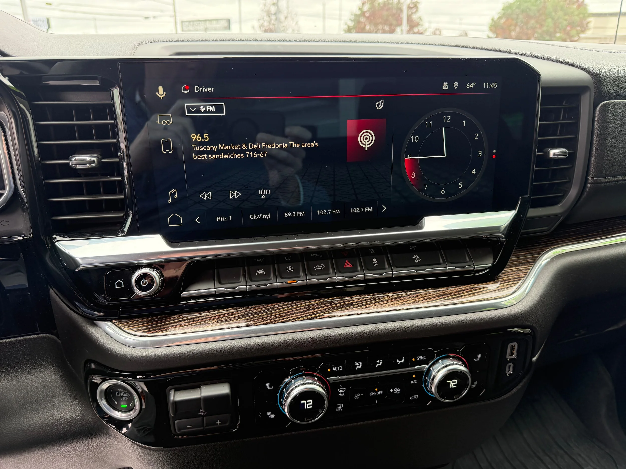 Used 2024 Red GMC Elevation image 21