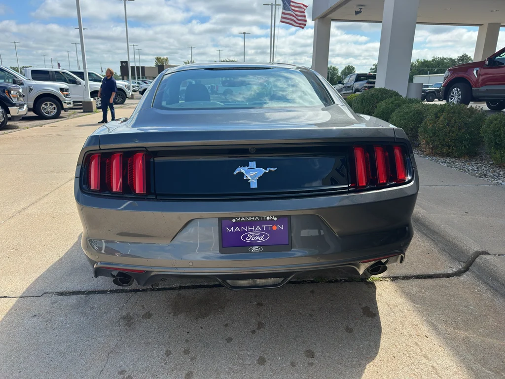Used 2017 Magnetic Metallic Ford V6 image 12
