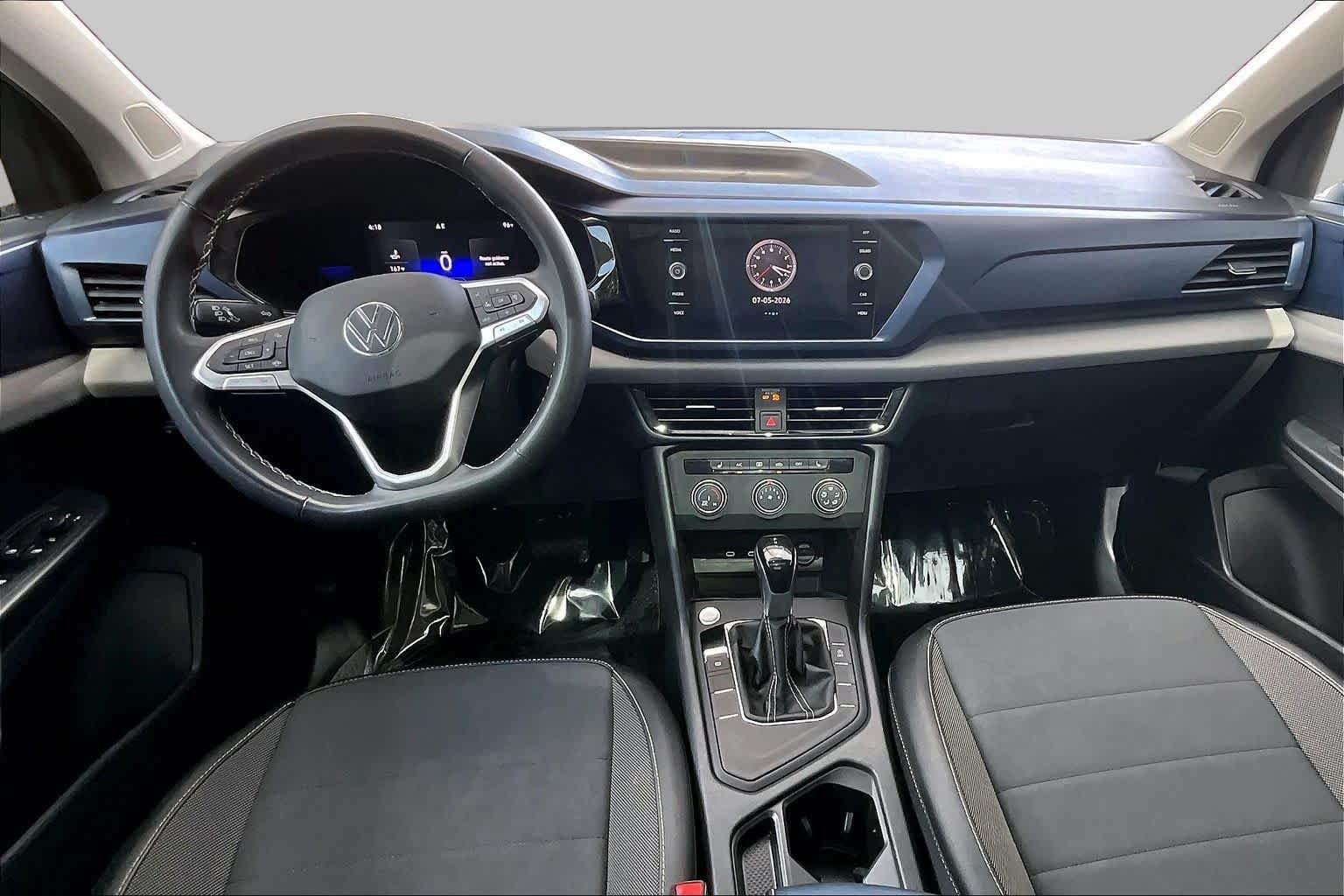 Certified Used 2022 Deep Black Pearl Volkswagen SE image 16