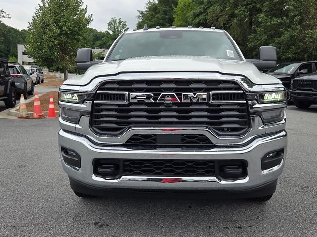 New 2026 Bright White Clear-Coat Exterior Paint RAM Tradesman image 2