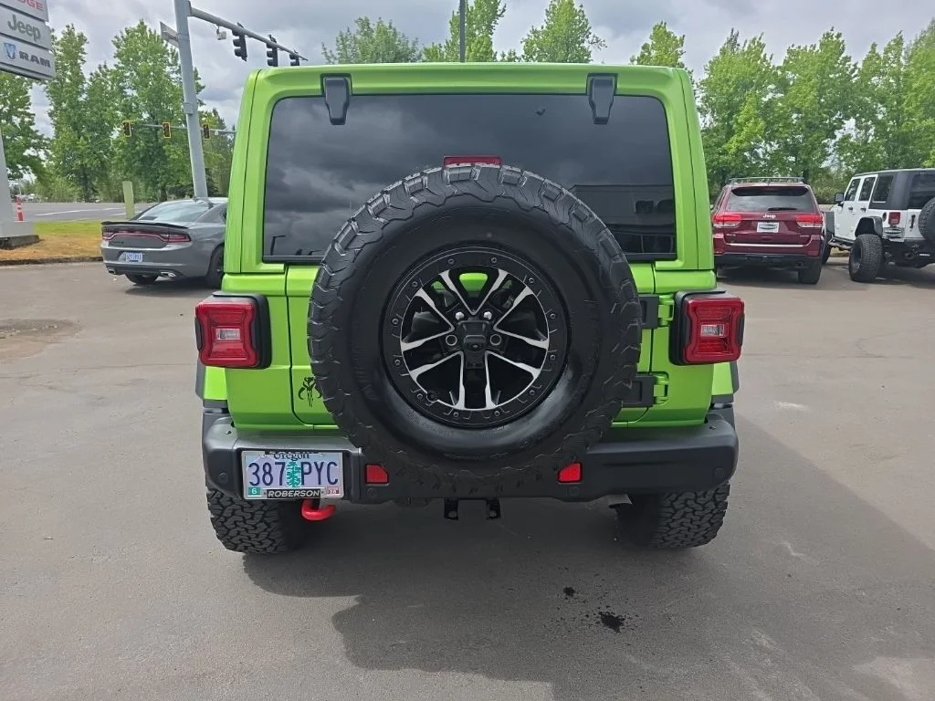 Used 2025 Green Jeep Rubicon image 4