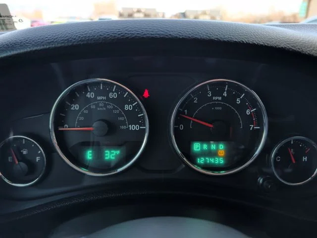 2012 Jeep Wrangler Unlimited Sahara - Photo 17