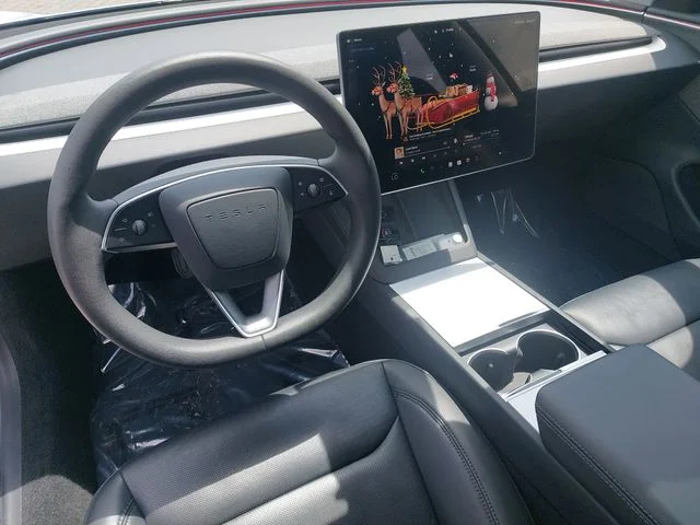 Used 2025 White Tesla Long Range image 16