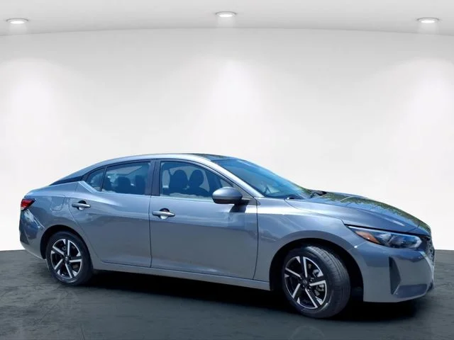 Used 2025 Gray Nissan SV image 5