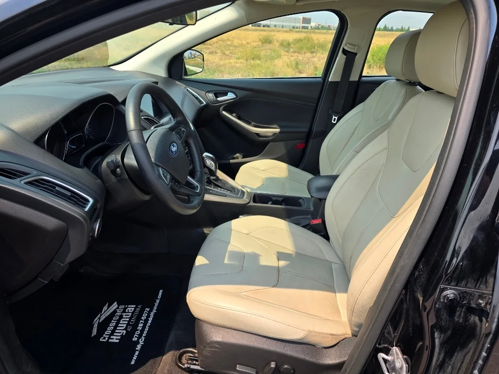 Used 2018 Shadow Black Ford Titanium image 11