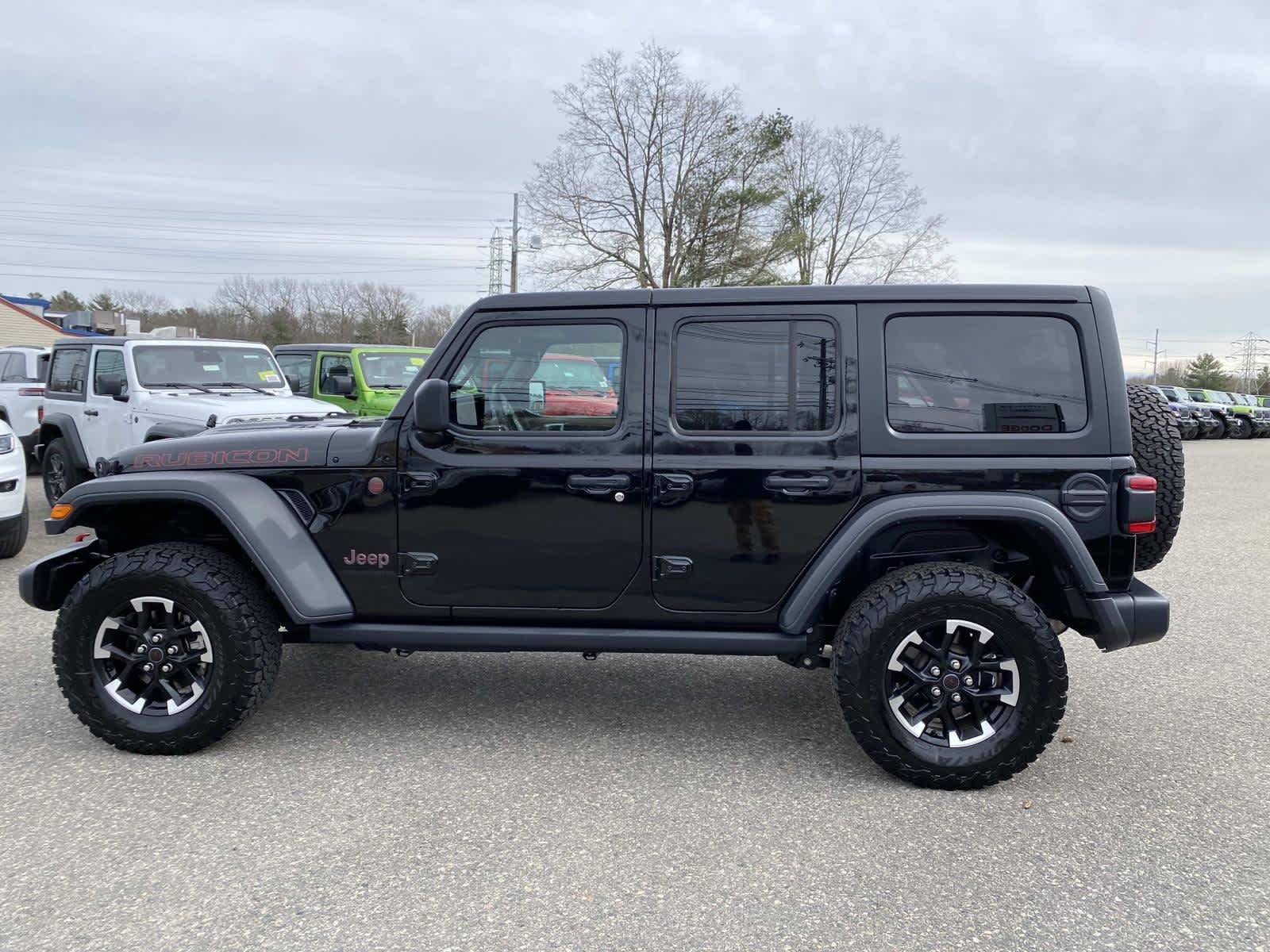 Certified Used 2025 Black Clearcoat Jeep Rubicon image 7