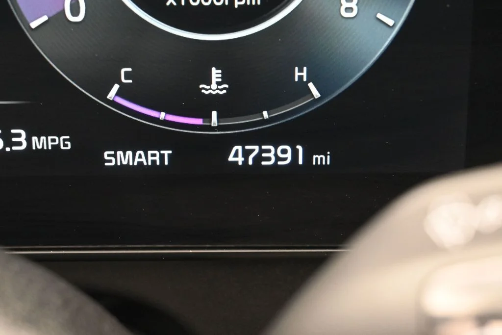 Used 2023 Gravity Gray Kia X-Pro Prestige image 32