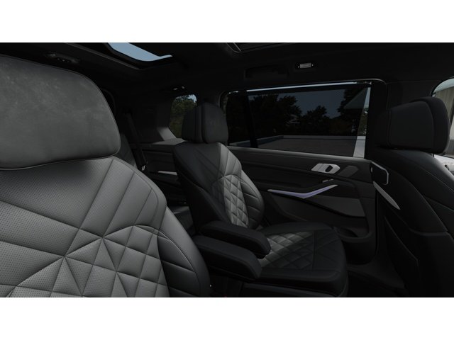 New 2027 Black Sapphire Metallic BMW X7 40i image 12