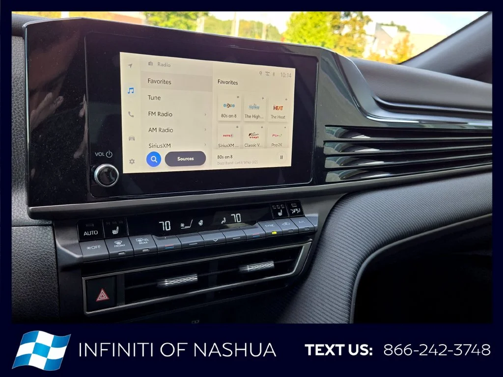 Used 2025 Gray Toyota SE image 28