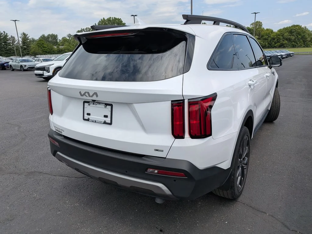 Certified Used 2023 White Kia X-Line SX Prestige image 7