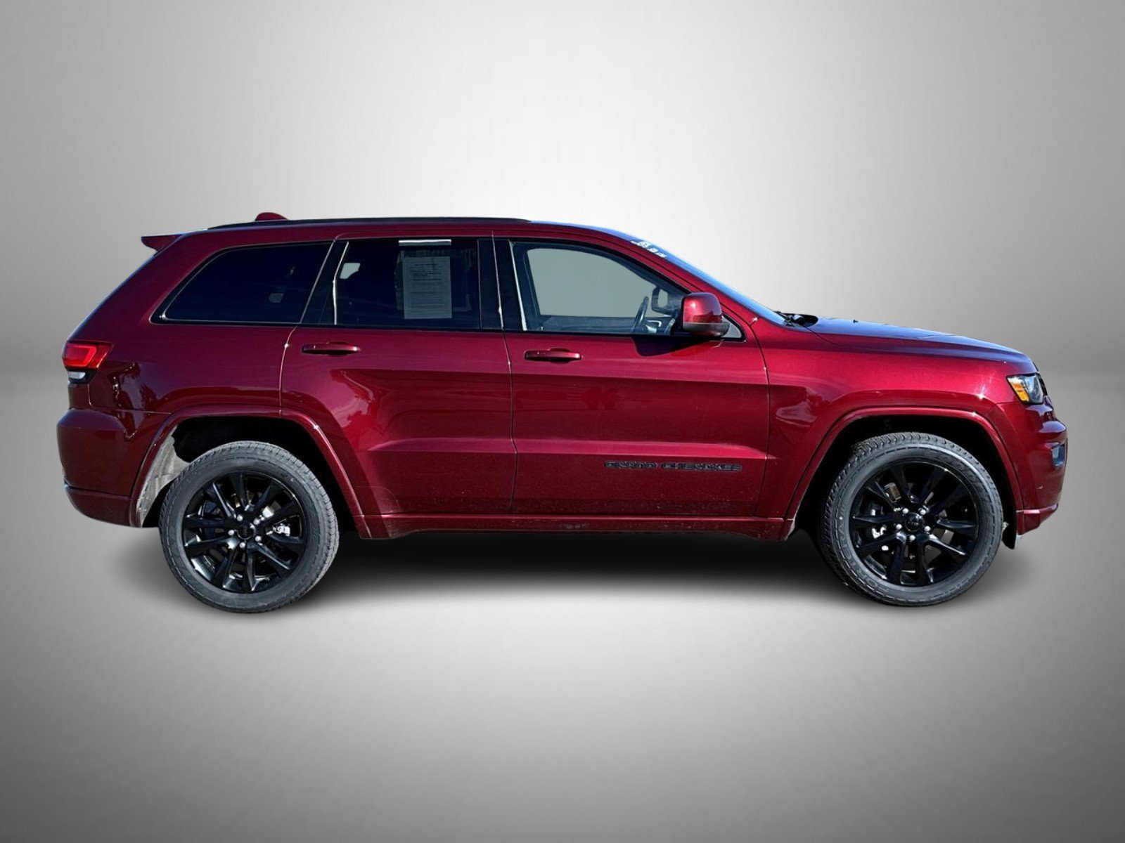 Certified Used 2020 Red Jeep Altitude image 4