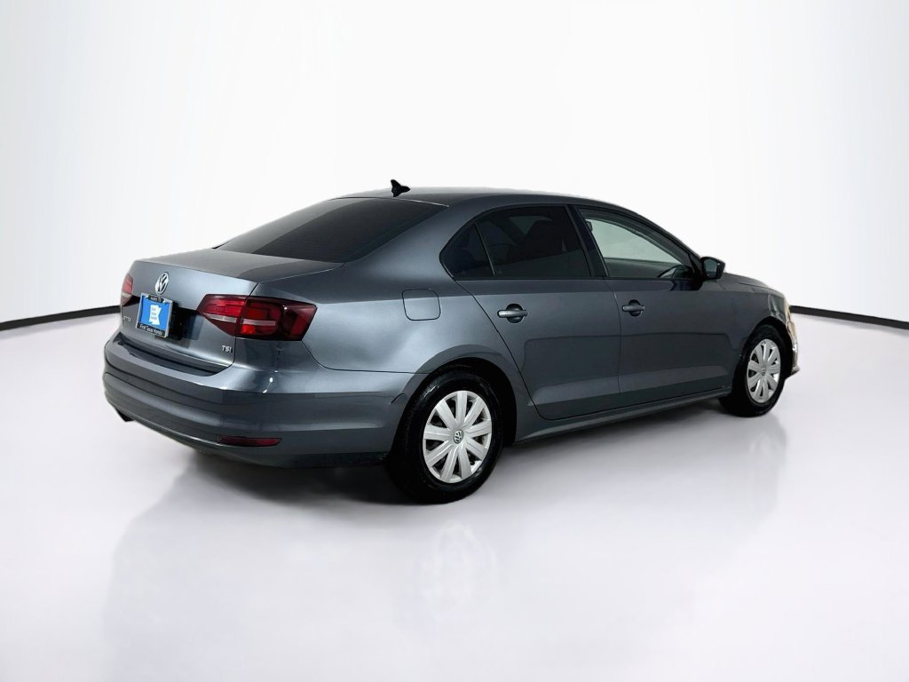 Used 2016 Platinum Gray Metallic Volkswagen 1.4T S image 7