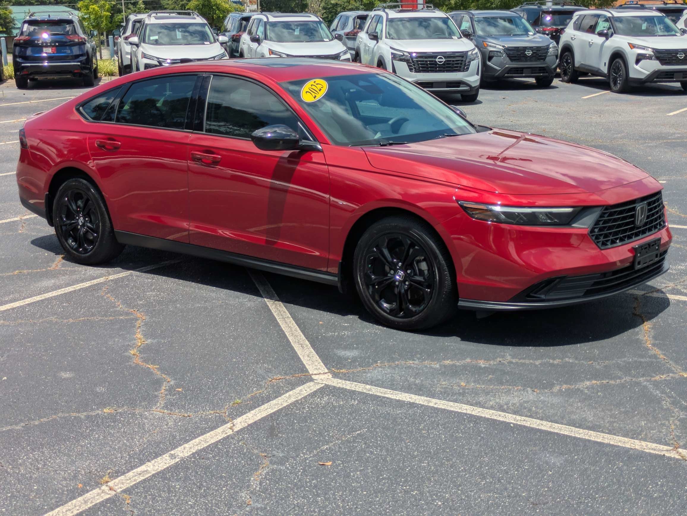 Used 2025  Honda SE image 1
