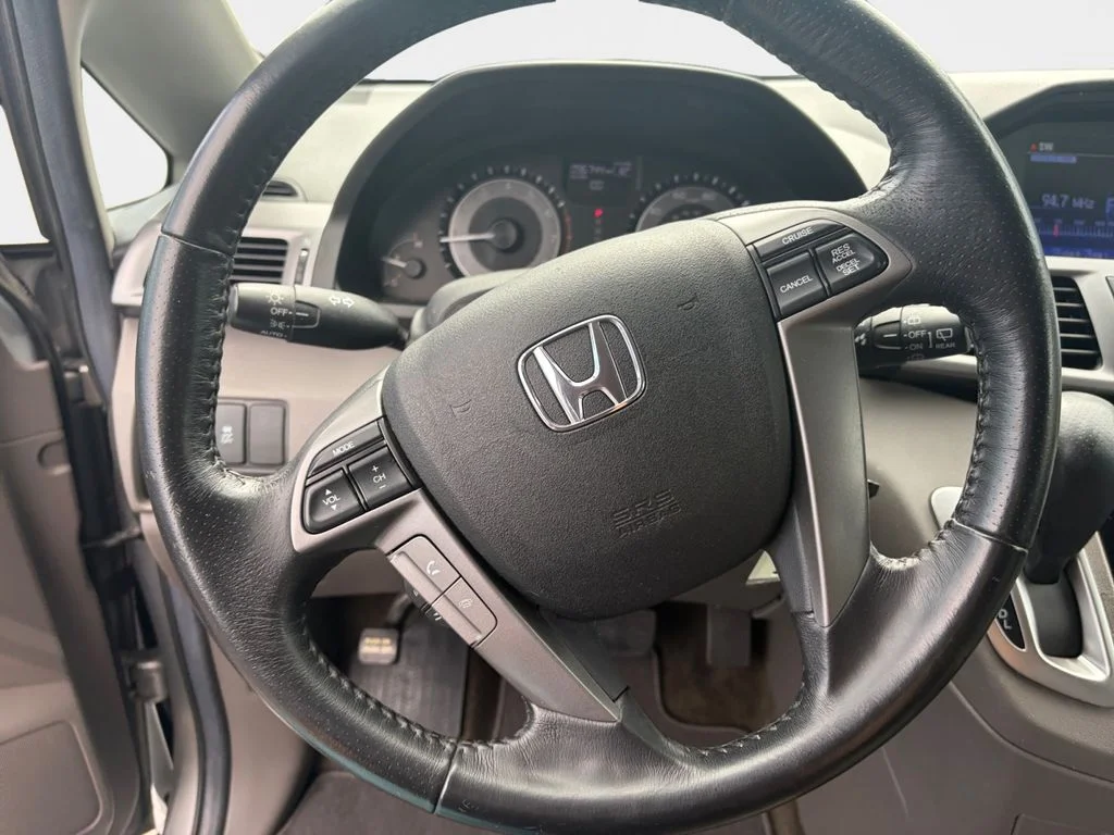 Used 2026 Ruby Flare Pearl Toyota XSE image 11
