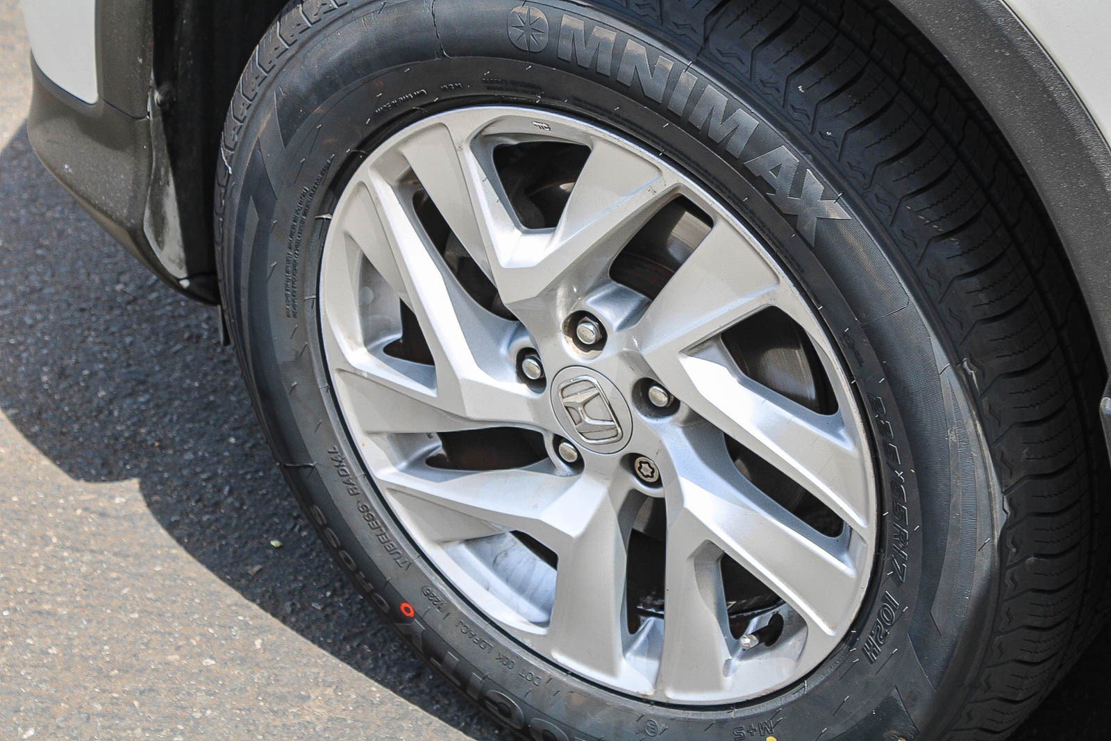 Used 2015 White Diamond Pearl Honda EX-L image 11