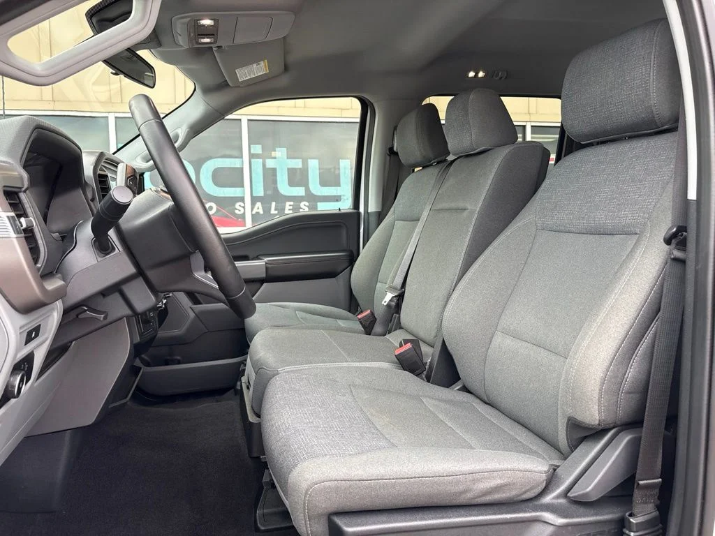 Used 2025 White Ford XLT image 10