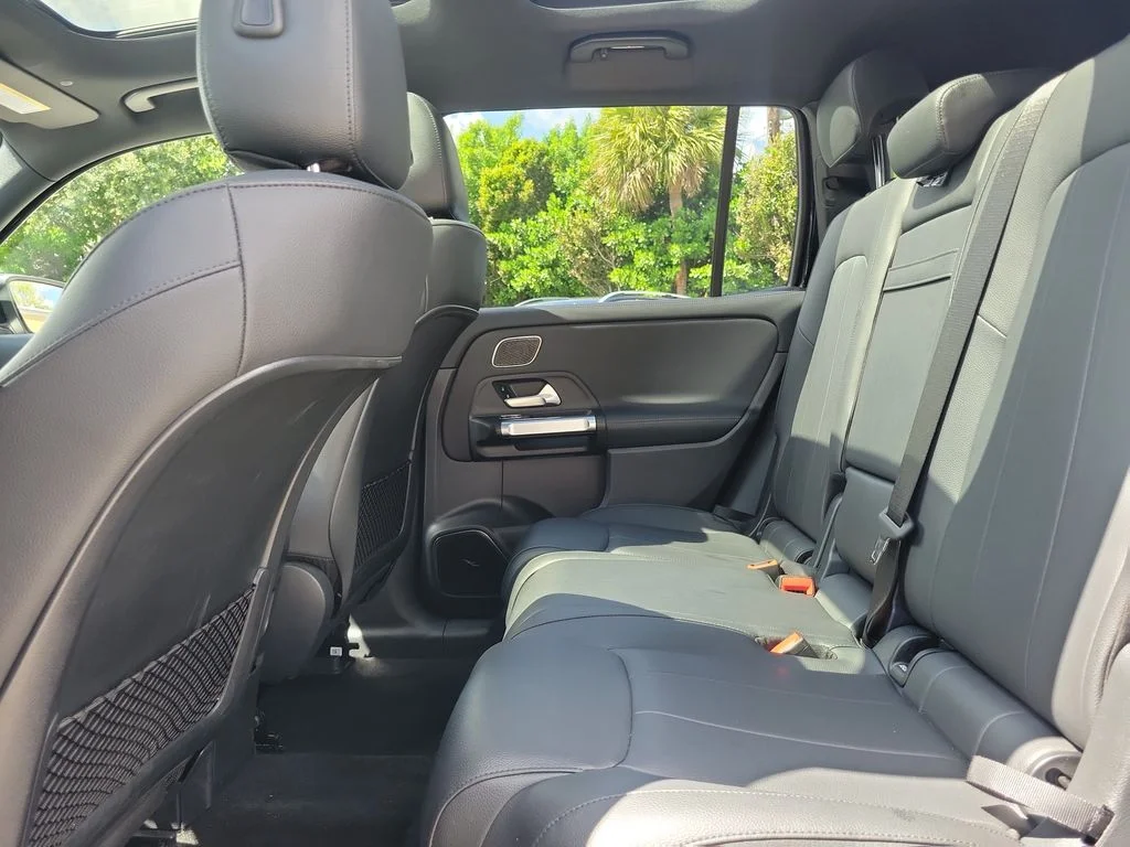 Used 2023 Black Mercedes-Benz 300 image 15