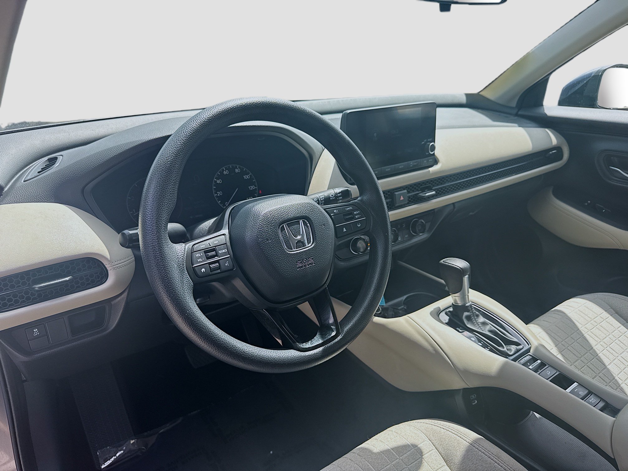 Certified Used 2024 Urban Gray Pearl Honda LX image 9