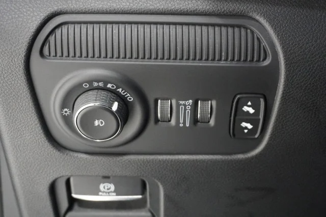 2023 Jeep Grand Wagoneer Series I - Photo 33