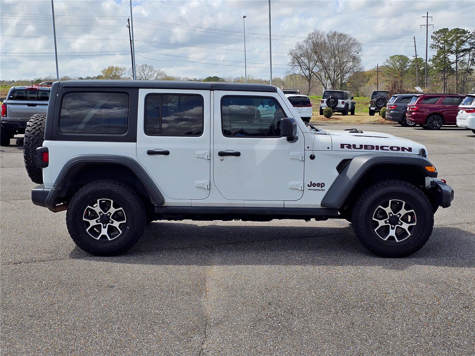 Used 2020 Bright White Clearcoat Jeep Rubicon image 8