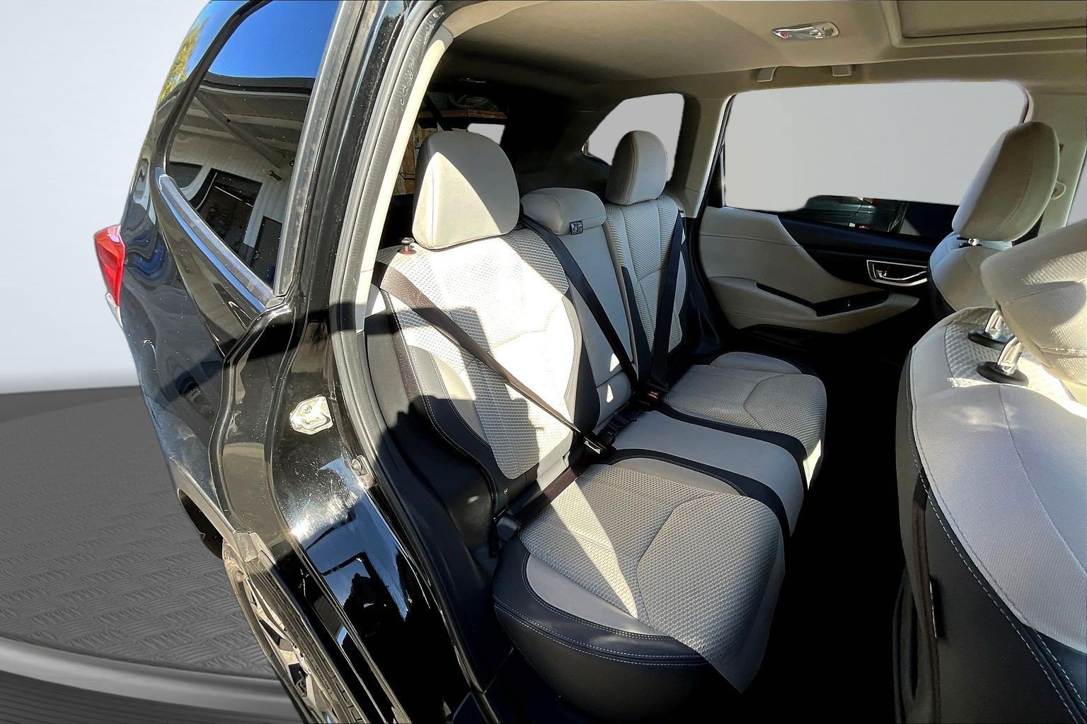 Used 2020 Black Subaru Premium image 23