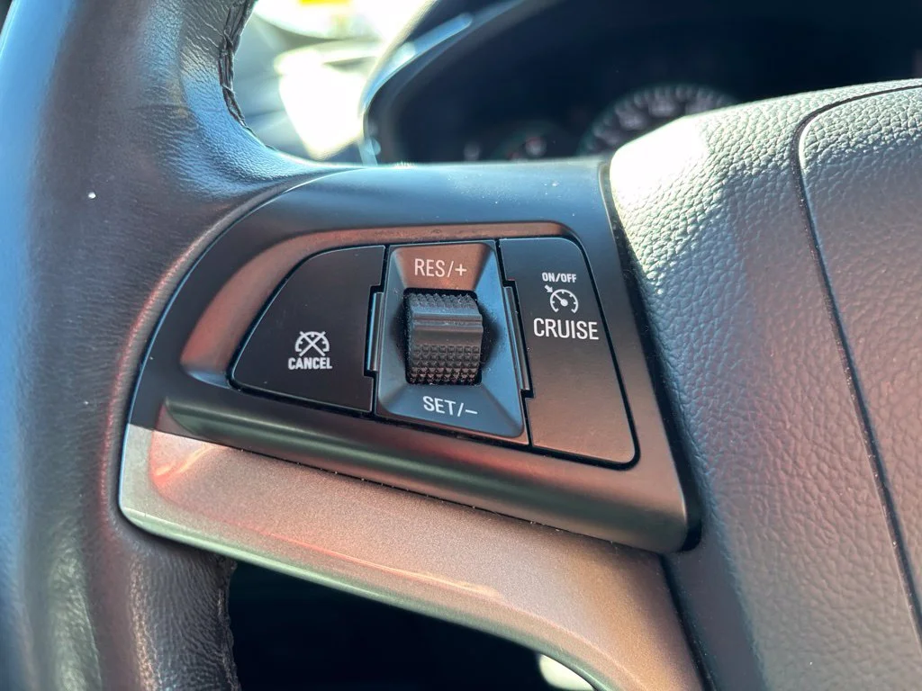 Used 2022 Blue Chevrolet LT image 21
