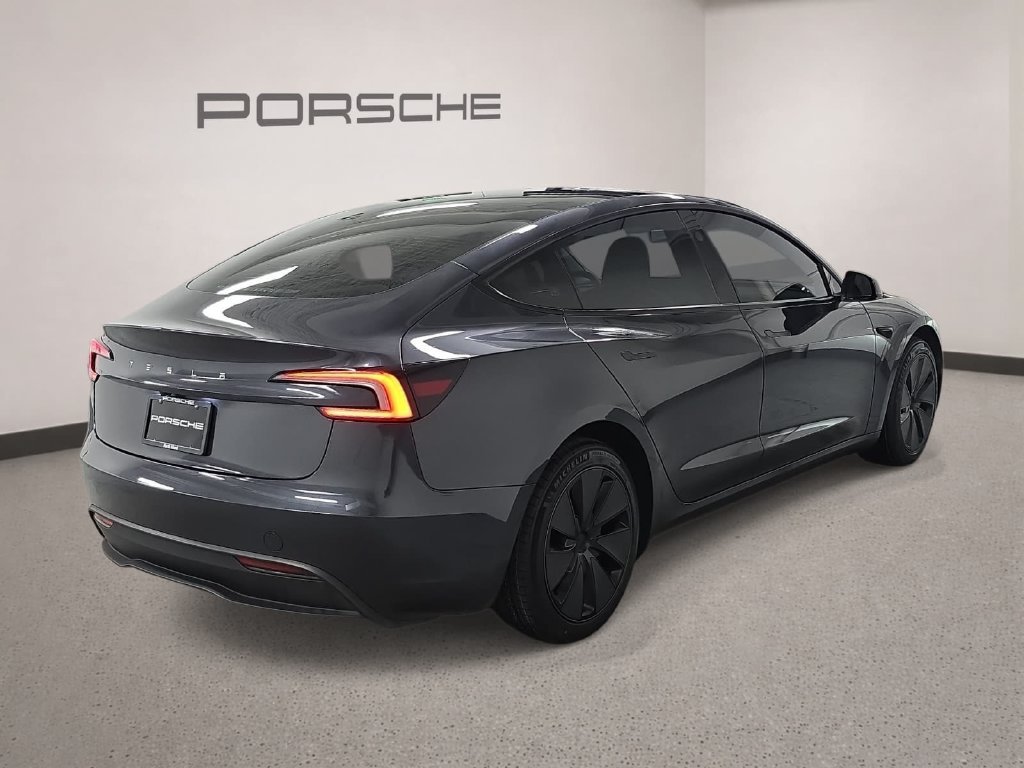 Used 2025  Tesla  image 7