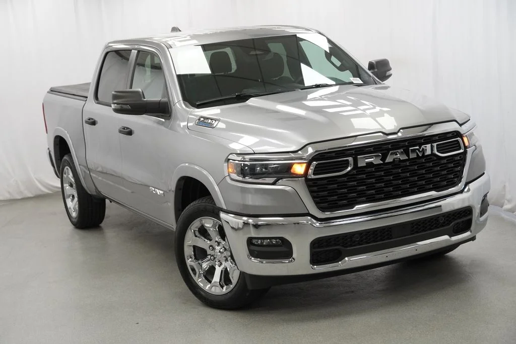 Used 2025 Silver Ram Big Horn/Lone Star image 12