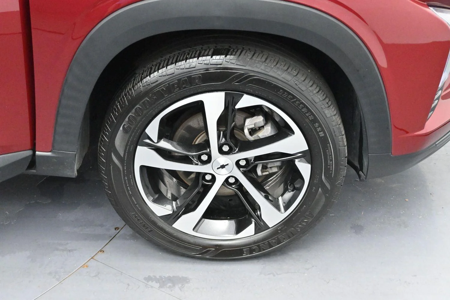 Used 2024 Crimson Metallic Chevrolet 1RS image 31