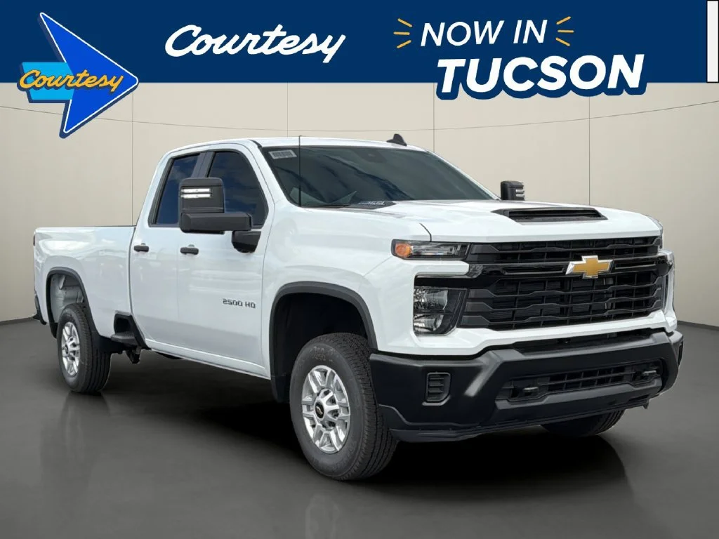New 2026 Summit White Chevrolet WT image 1