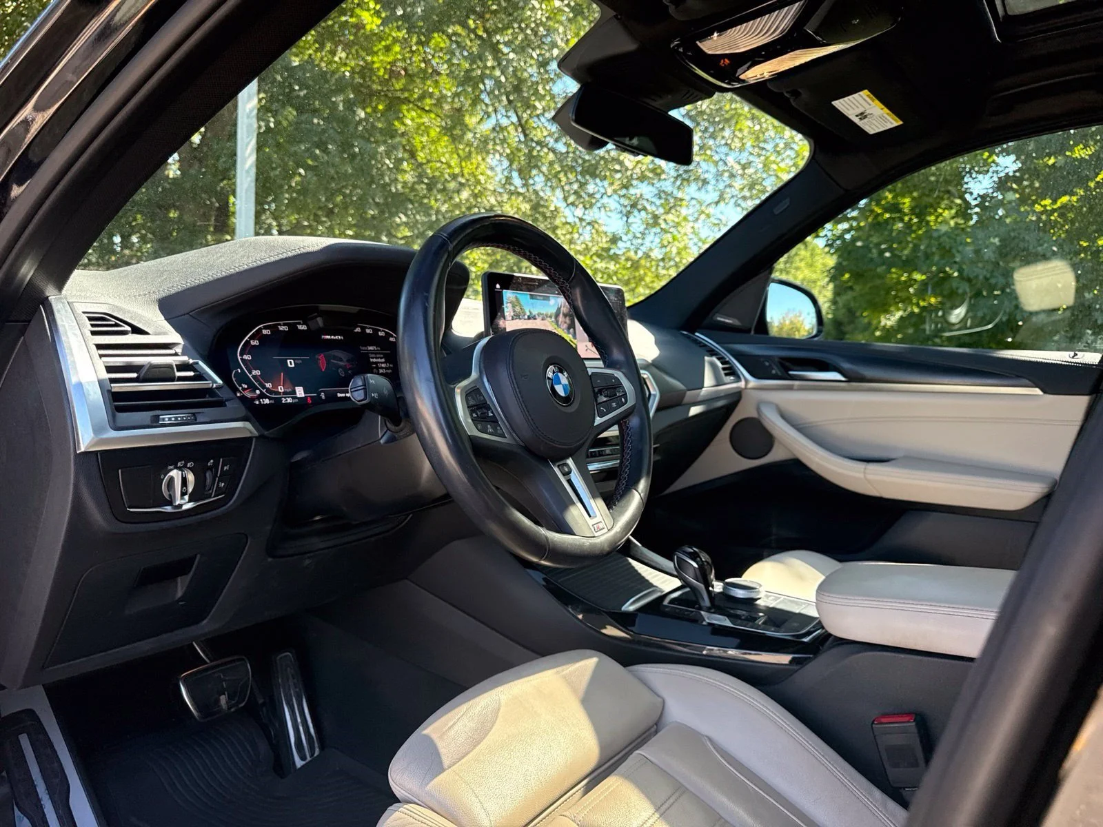Used 2022 Black Sapphire Metallic BMW M40i image 4