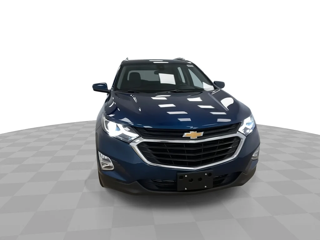 Used 2020 BLUE Chevrolet LT image 4