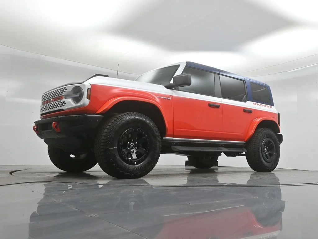 New 2026 Oxford White Ford Stroppe Edition image 39