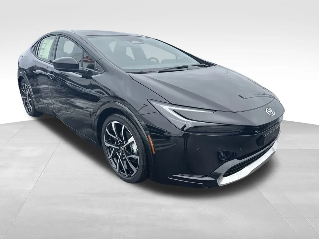 2026 Toyota Prius Plug-in Hybrid XSE Premium - Photo 7