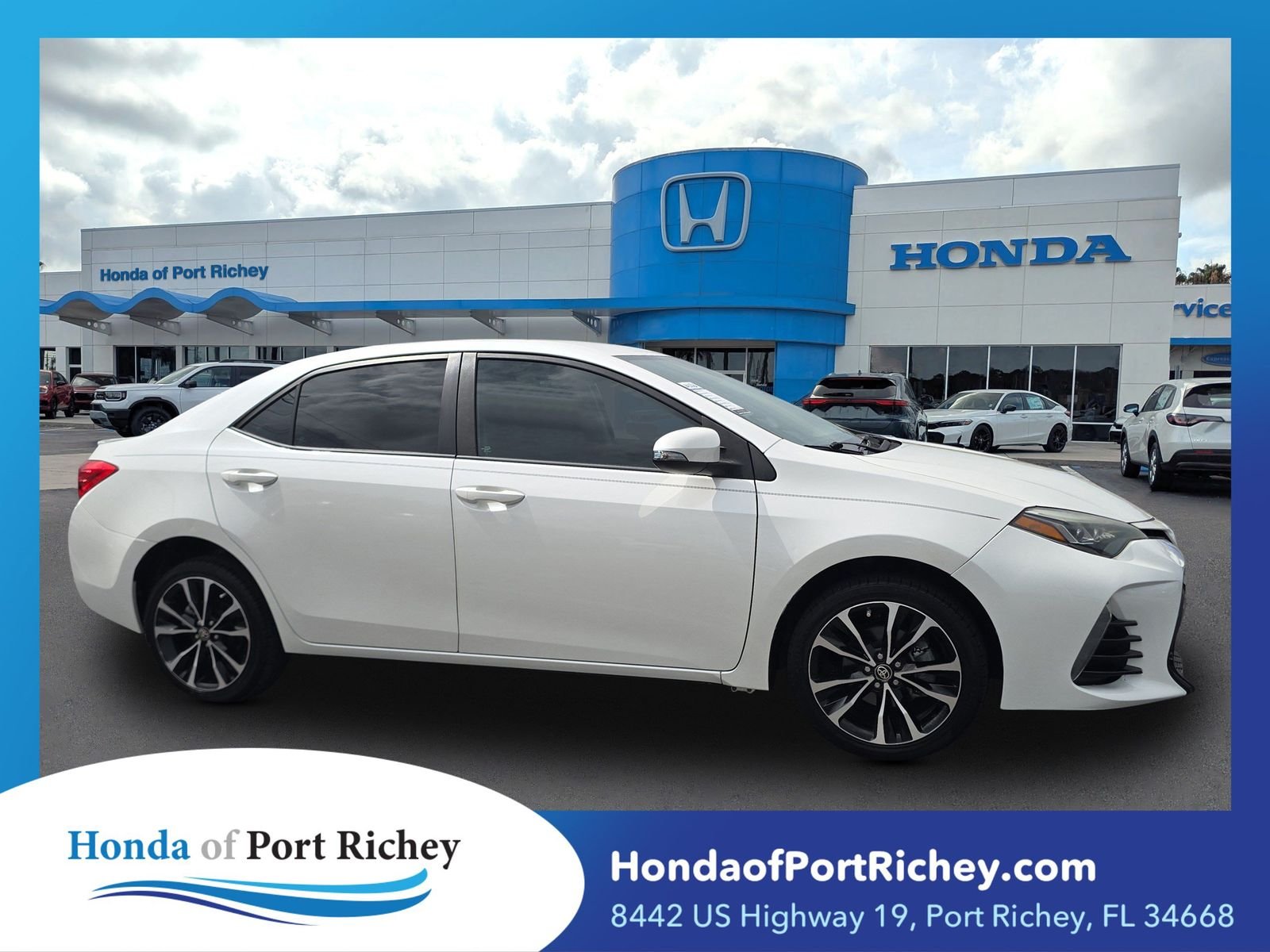 Used 2017 White Toyota SE image 1