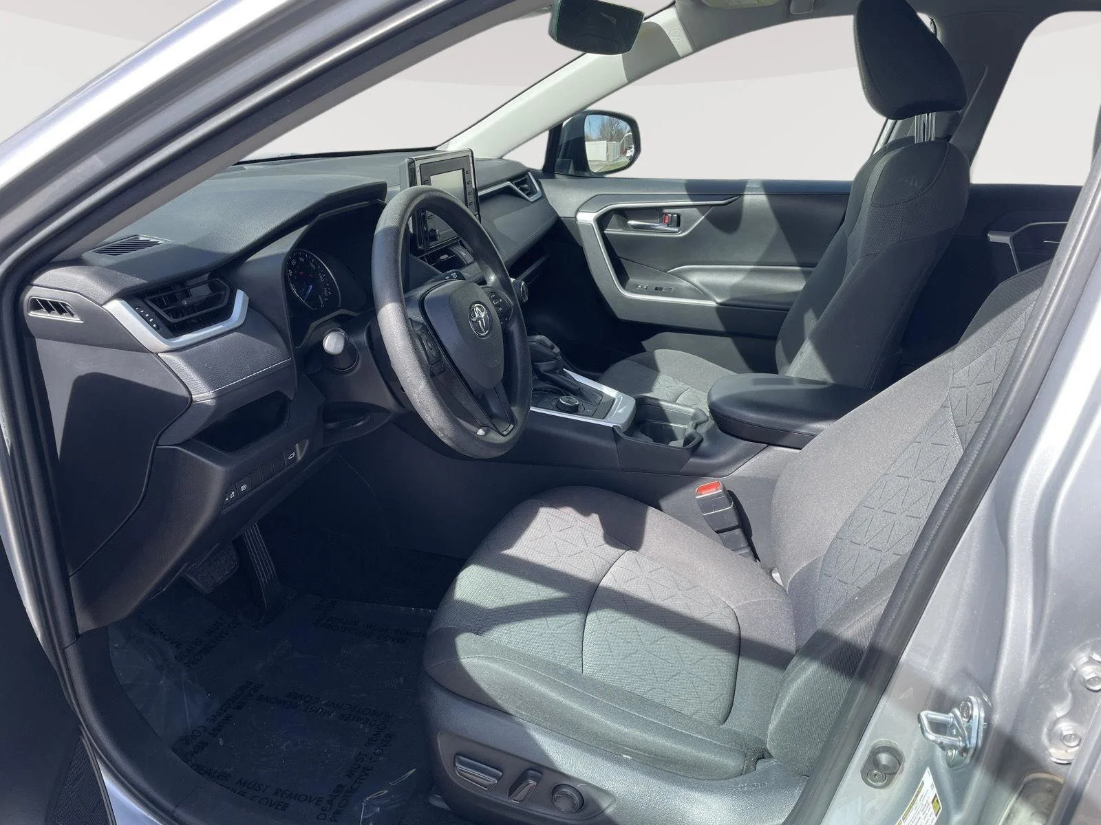 Used 2021 Silver Sky Metallic Toyota Hybrid XLE image 23